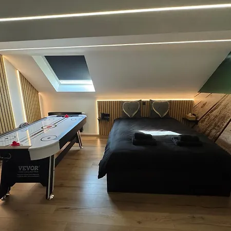 Detente, Sdb Privative, Billard, Air Soccer Ferienhaus Verviers